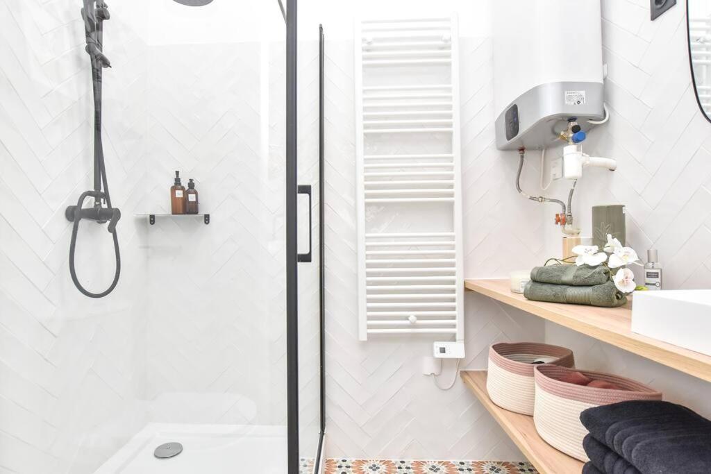 Appartement Charming Flat In Montmartre - Imhost à Paris Extérieur photo