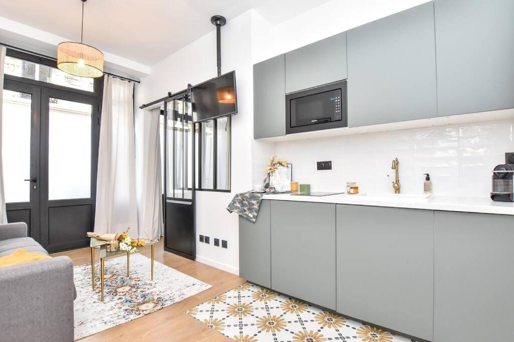 Appartement Charming Flat In Montmartre - Imhost à Paris Extérieur photo