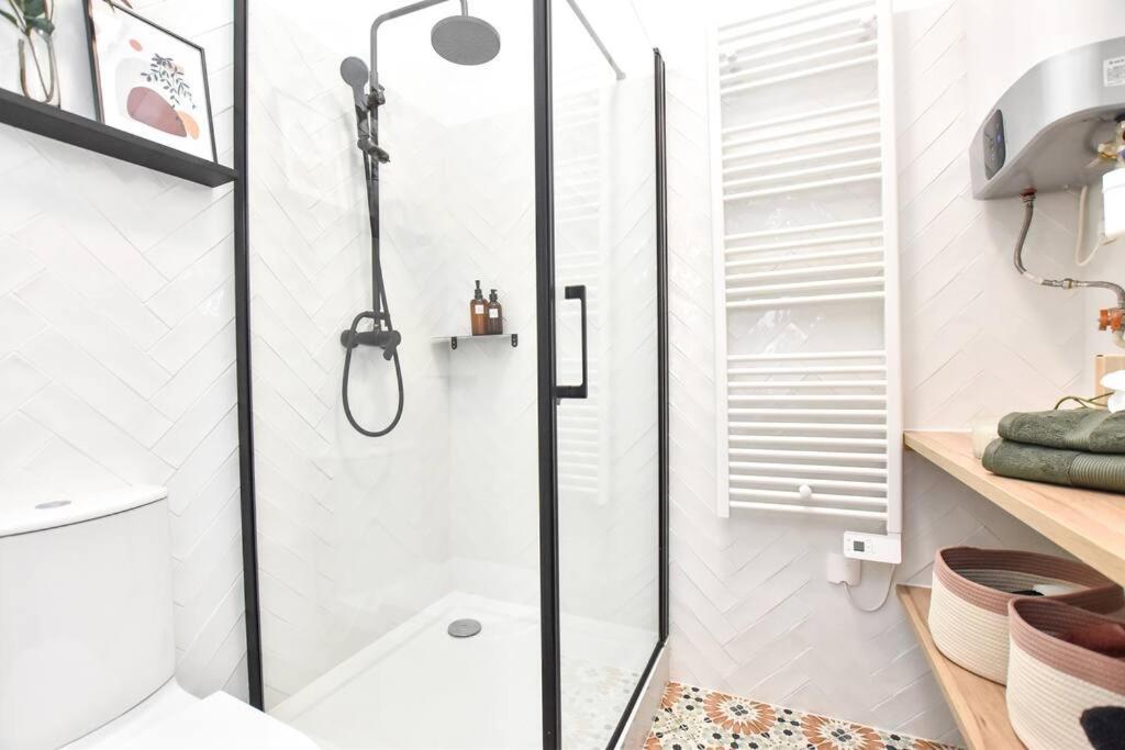Appartement Charming Flat In Montmartre - Imhost à Paris Extérieur photo